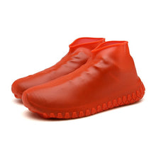 Load image into Gallery viewer, Overschoenen Reusable Shoe Covers Dustproof Rain Cover Winter Step In Shoe Waterproof Silicone Shoe Covers